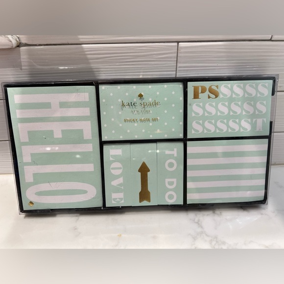 Kate Spade sticky note set mint green
700 New - Picture 2 of 7